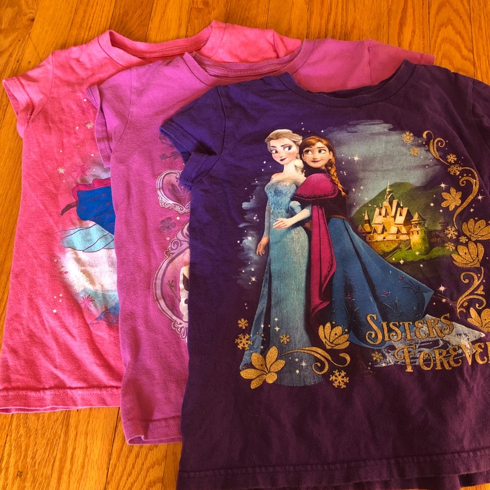 Bundle of Disneyland T-shirt’s